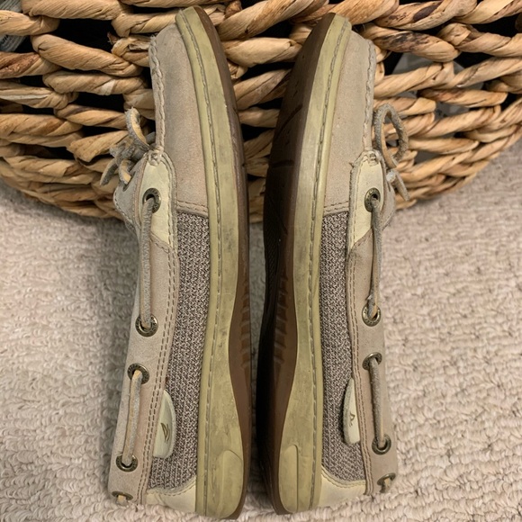 Sperry’s - Picture 5 of 9